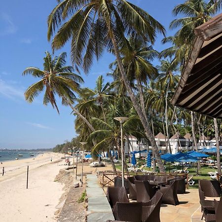 Kenya Bay Beach Hotel Bamburi Exterior photo